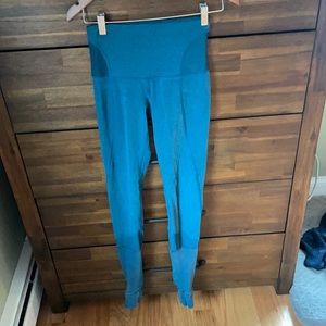 Lululemon legging size 4